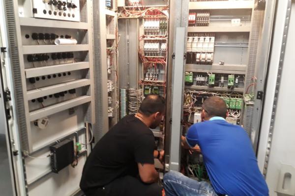 CABINA DE OPERACIONES